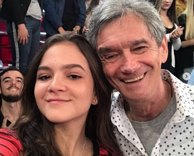 Twitter/@melissamelmaia Mel Maia.