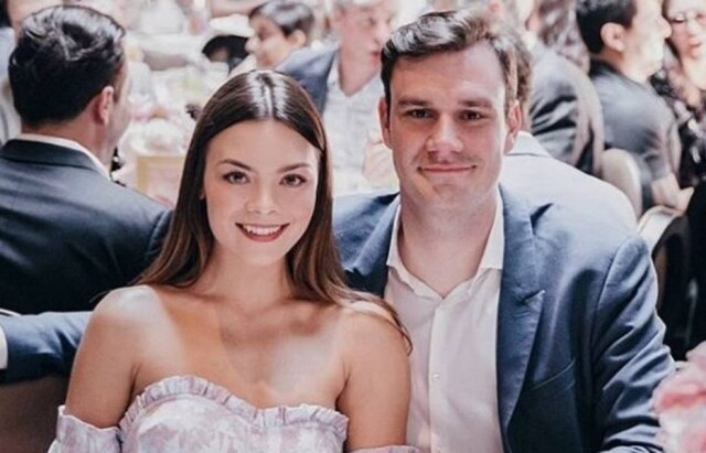 Instagram/@scarletthefner Scarlett e Cooper Hefner.