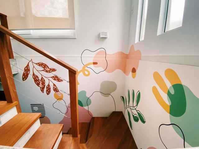 Nina Cohen Artista traz formas que vão para além da parede