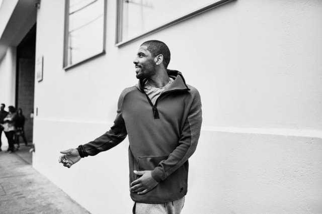 Divulgação O astro da NBA Kyrie Irving é o novo garoto-propaganda da Nike