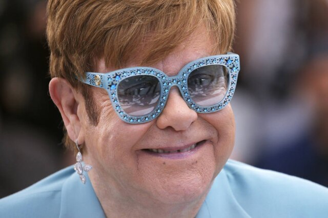 Stephane Mahe/ Reuters O cantor e compositor Elton John
