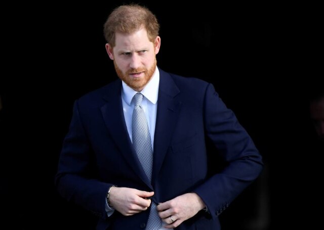 Toby Melville/Reuters Príncipe Harry participa de evento no Palácio de Buckingham em janeiro de 2020