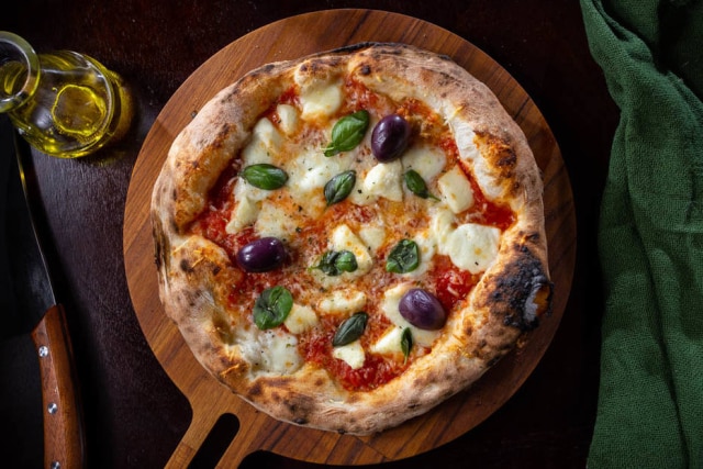 Neuton Araújo Nas quatro unidades da pizzaria La Braciera, a Margherita D.O.P foi o sabor escolhido para a causa
