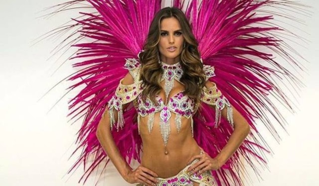 Reprodução/Instagram A modelo Izabel Goulart participou da Cerimônia de Encerramento dos Jogos Olimpícos do Rio de Janeiro