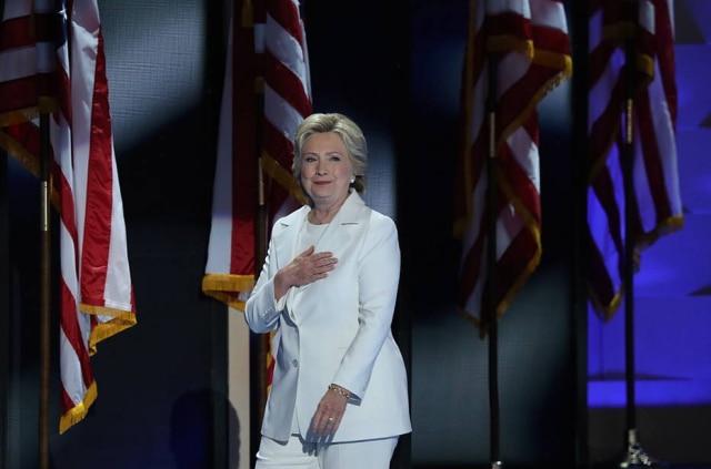 Jim Wilson/The New York Times Hillary também com look da grife americana na Convenção Nacional Democrata.