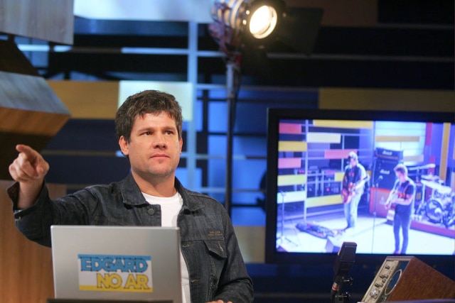 José Patrício / Estadão Edgar Piccoli à frente do 'Edgard no Ar', exibido pelo Multishow, em 2009.