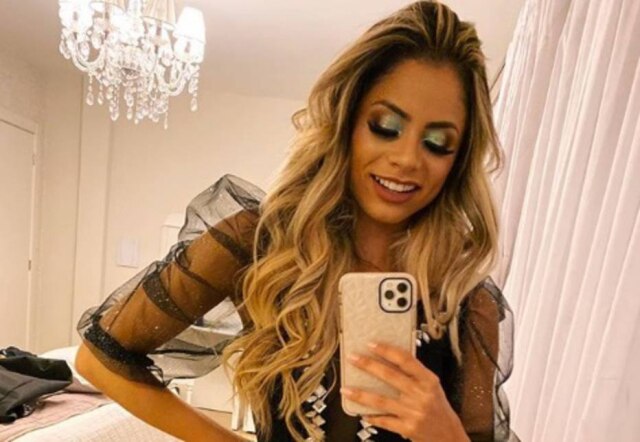 Instagram / @lexa A cantora Lexa