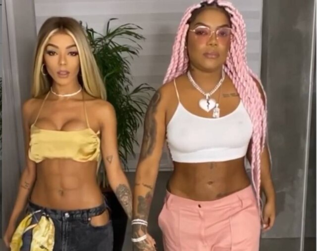 Instagram / @ludmilla A cantora Ludmilla e a mulher, Brunna Gonçalves, mostraram os resultados da lipaspiração de alta definição