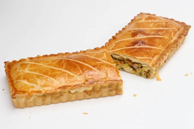 Felipe Rau|Estadão Confira a receita de torta à moda goiana com frango, porco e linguiça
