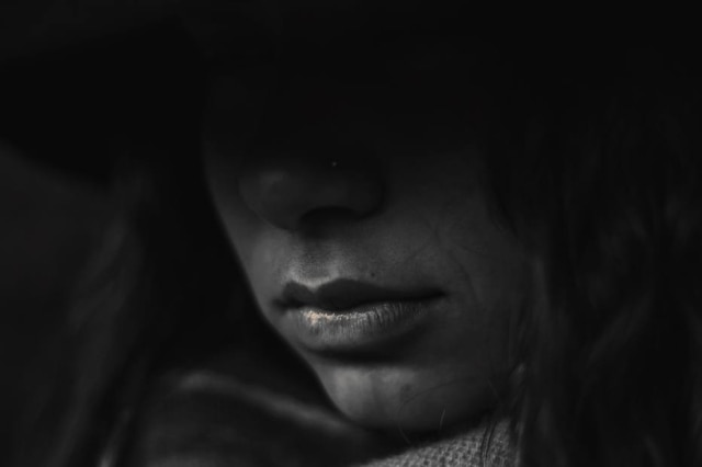 Pixabay Há características comuns tanto entre abusados quanto abusadores. Joana explica que o oprimido, muitas vezes, é uma pessoa que já apresenta problemas de autoestima e autoconfiança