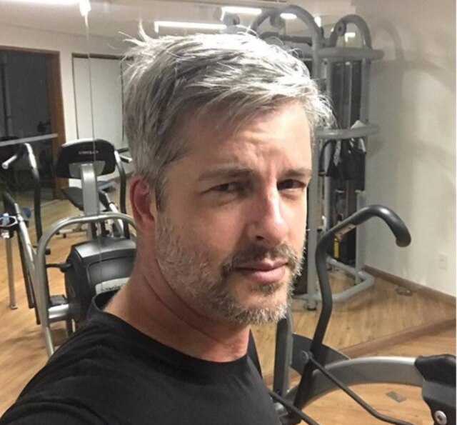 Instagram/@victorchaves Victor Chaves afirmou que a mídia quis encontrar um 'álibi' para o fim da dupla com Leo.
