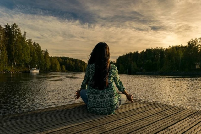 Pixabay / leninscape Meditação permite momentos de tranquilidade e relaxamento