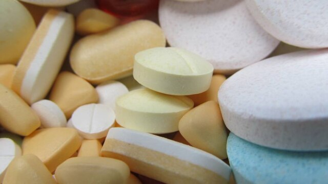 Val-gb/Pixabay Similares começaram a comprovar bioequivalência em relação a medicamentos de referência desde 2003