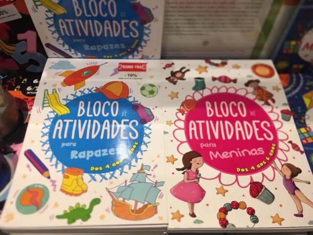Facebook/claudia.m.morgado Um livro escolar que discrimina meninos e meninas está causando polêmica na internet.