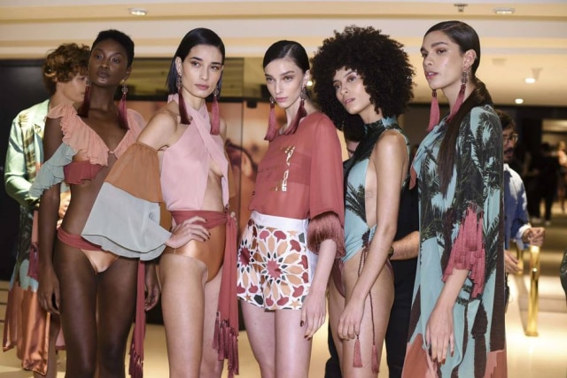 Lu Prezia/Água de Coco/Divulgação Desfile da Água de Coco teve um casting plural