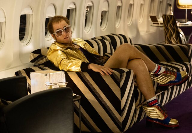 Paramount Pictures/Divulgação Taron Egerton no papel de Elton John no filme 'Rocketman'.