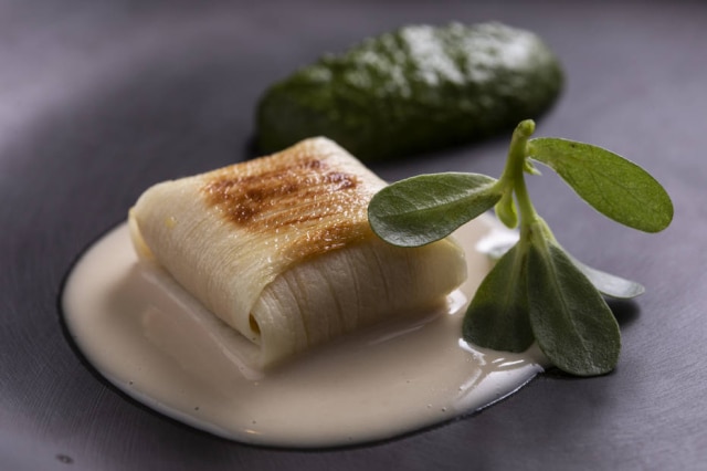 Ricardo D'Angelo Palmito, vatapá, leite de coco e taioba.