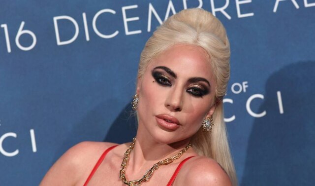 Daniel dal Zennaro/EPA/EFE Lady Gaga mo tapete vermelho da premiere do filme 'House of Gucci': cantora chamou Britney Spears de inspiração.