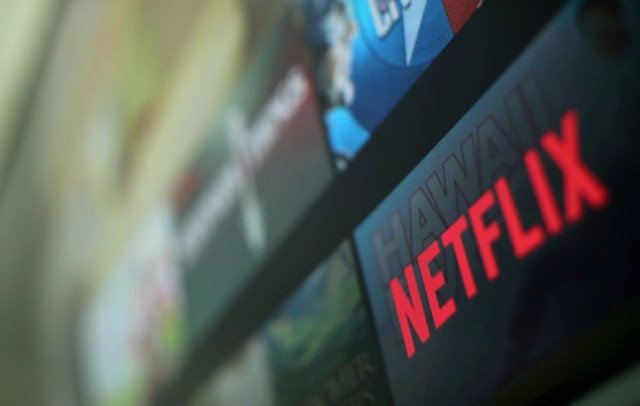 Mike Blake/Reuters O diretor financeiro da Netflix anunciou que a plataforma pretende lançar 700 produções originais em 2018