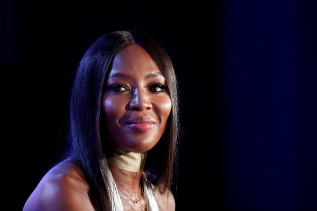 Eric Gaillard/Reuters A top Naomi Campbell com seu visual habitual, no último Festival de Cannes, em junho deste ano