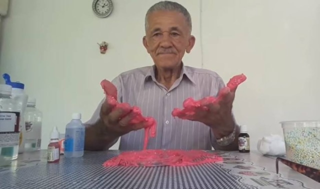 Youtube/Nilson Izaias Papinho Oficial Nilson Izaias 'Papinho', idoso que alcançou fama na internet após inúmeras tentativas de fazer o slime perfeito.