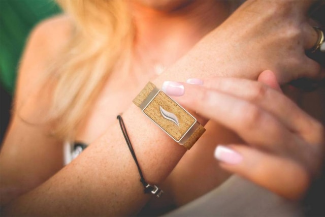 Divulgação Com visual discreto e várias opções de bracelete, o WellBe foi desenvolvido com um aplicativo que analisa seu estado emocional, níveis de estresse e sugere exercícios de meditação
