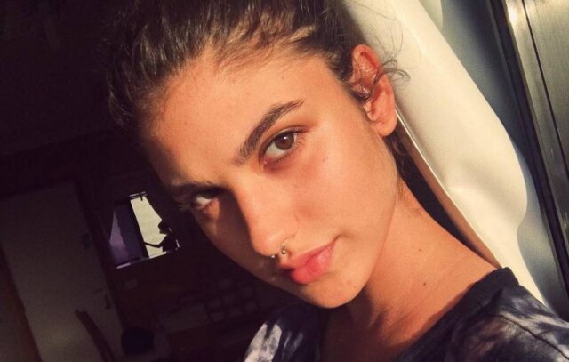Instagram / @gigigrigio Giovanna Grigio postou foto mostrando suas estrias