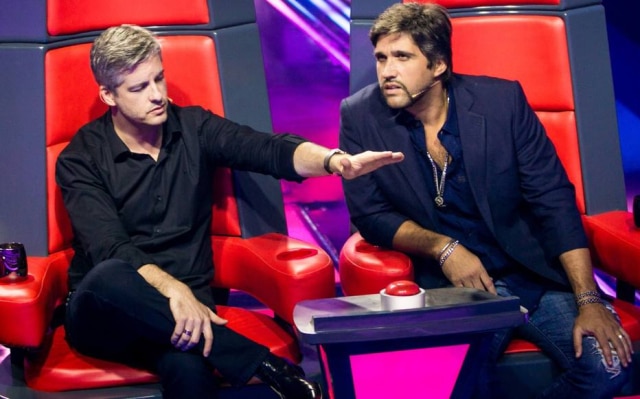 Isabella Pinheiro / Globo / Divulgação A dupla sertaneja Victor e Leo à época em que eram jurados do 'The Voice'.