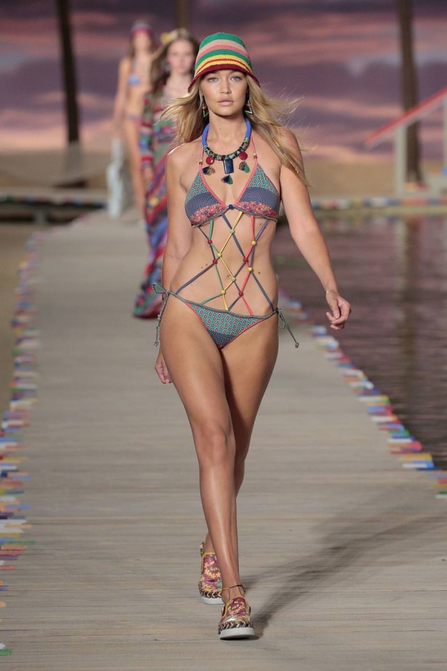 Divulgação Desfile de primavera 2016 da grife