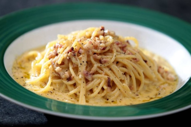 Felipe Rau|Estadão Carbonara é bem servido, respeita o ponto da massa, mas leva creme de leite