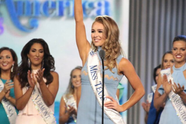 Instagram/ @missamericatx Miss Texas, Margana Wood, criticou a declaração de Donald Trump sobre ataques neonazistas