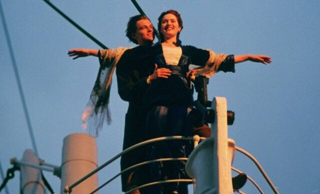 Reprodução de cena de 'Titanic' (1997) / Twentieth Century Fox Famosa cena entre Leonardo DiCaprio e Kate Winslet