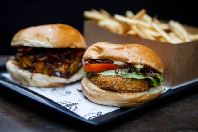 Felipe Rau|Estadão Sem frescura. O tradicional, o vegetariano e as fritas