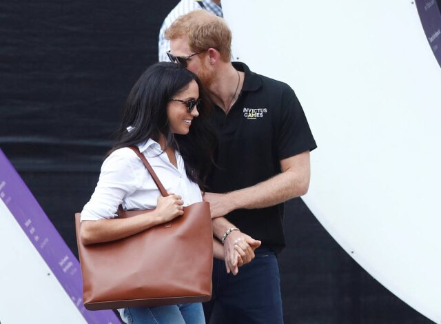 Mark Blinch/Reuters A primeira aparição pública de Harry e Meghan como casal foi em setembro de 2017.