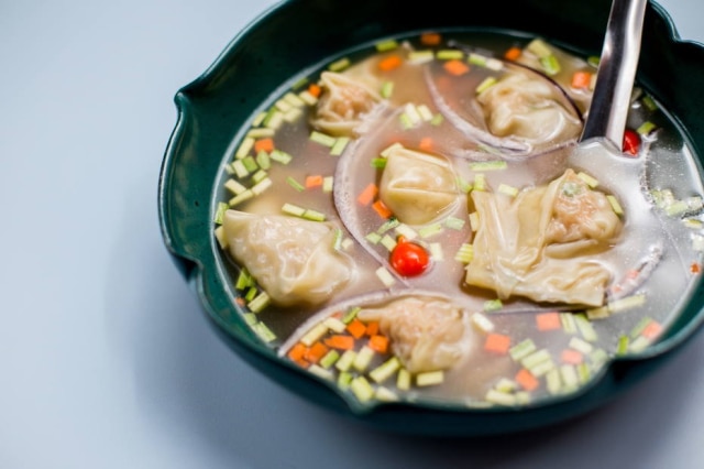 Tiago Queiroz/Estadão Sup Hoanh Tahnh, sopa vietnamita com wontons de porco