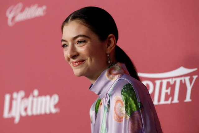 REUTERS/ Mario Anzuoni 'Eu sinto que agora sou muito confiante com o meu corpo', declarou Lorde em entrevista à revista Vogue Austrália ao comentar sobre bullying do passado.