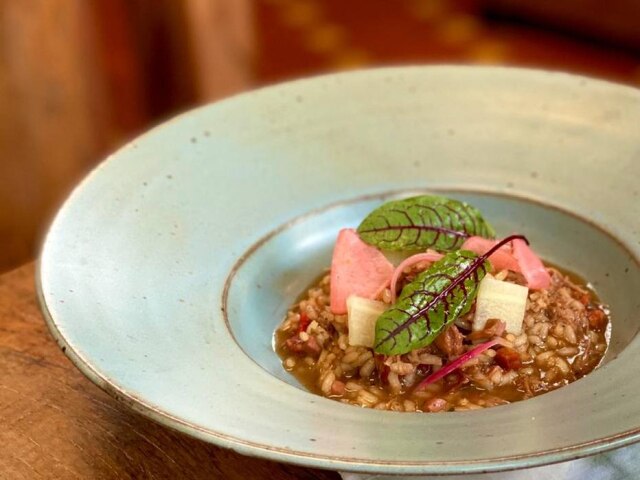 Cuia Arroz de pato do menu-degustação especial para o Dia dos Namorados do Cuia Café