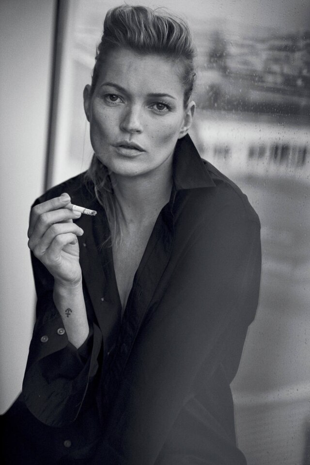 EFE Em 2015, o fotógrafo alemão voltou a clicar Kate Moss para a Vogue Itália