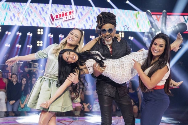 Victor Pollak/TV Globo/Divulgação Talita Cipriano, filha de integrante do grupo 'Fat Family', passou de fase no programa 'The Voice Kids' e já é uma das favoritas nas redes sociais para ganhar o programa