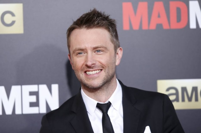 Danny Moloshok/Reuters O apresentador Chris Hardwick voltou ao trabalho na AMC após o canal fazer investigação interna sobre as acusações de abuso sexual que sua ex-namorada havia feito