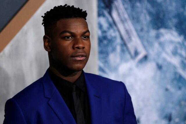Mario Anzuoni / Reuters O ator John Boyega criticou a forma como a Disney tratou seu personagem e os de outros atores em 'Star Wars'