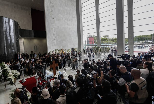Werther Santana / Estadão Multidão compareceu ao velório de Gugu Liberato em novembro, na Assembleia Legislativa do Estado de São Paulo.