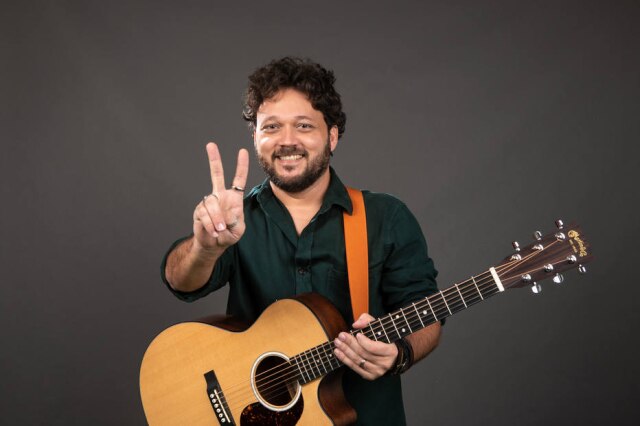 Isabella Pinheiro/Globo O cantor Léo Pinheiro, de Paraíso (TO), está no Time Brown