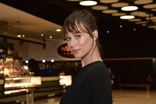 Iara Morselli / Estadão A atriz Mariana Ximenes comanda programa sobre drinques no GNT