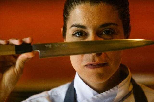 Gabriela Biló|Estadão Sushi-chef: Alice e sua faca yanaghi, comprada em Tóquio
