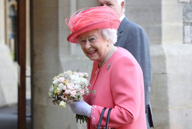 Chris Jackson/Pool via Reuters A rainha Elizabeth II usa cores para se destacar