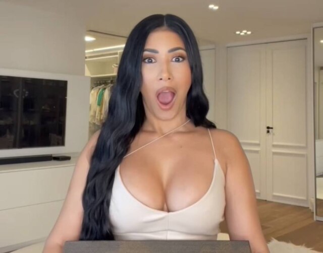 Instagram/@simaria A cantora Simaria, dupla com Simone, que recebeu presente da empresária americana Kim Kardashian