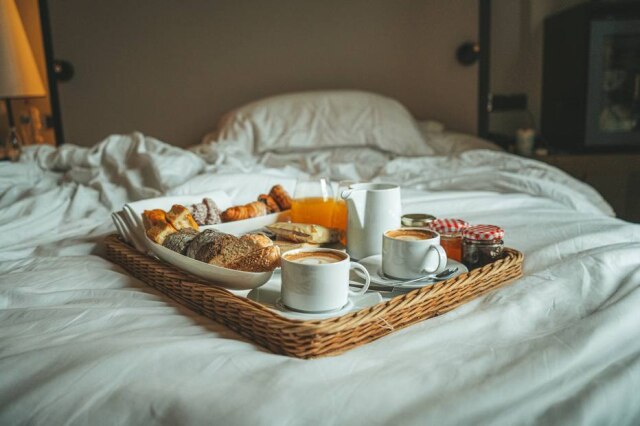 O dia do amor pode ser especial a começar por um belo café da manhã