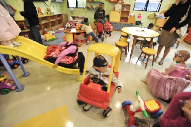"É uma delícia pegar o elevador do hospital e ver crianças pedindo para a mãe apertar o 3, que é o andar da brinquedoteca."