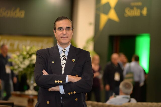 Áurea Cunha/Imagem cedida pela Unimed do Brasil 'O problema não é a inteligência artificial, mas, sim, a estupidez humana – e nós, humanos, somos naturalmente estúpidos', diz José Luis Cordeiro.